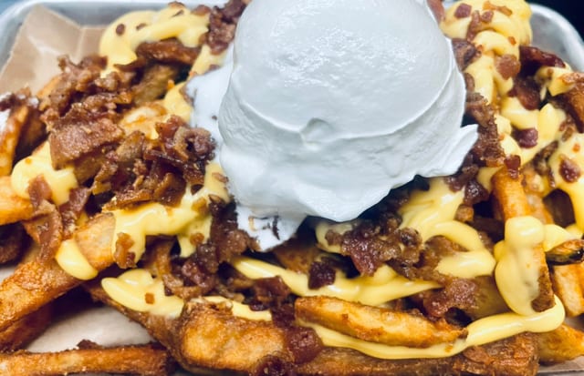 Cut Fries w/Brisket.